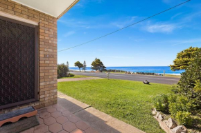 1 15 Dalmeny Drive Kianga, Kianga